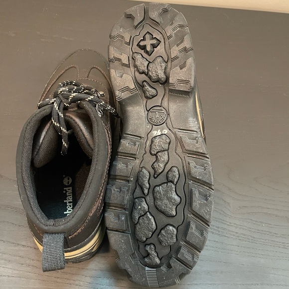 🤎 NWOT Unisex Timberland hiking boots - Picture 3 of 9